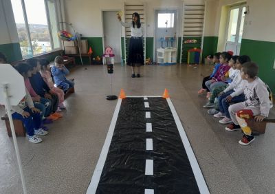 Игра ,,Слушай сигнала” - ДГ Трояново
